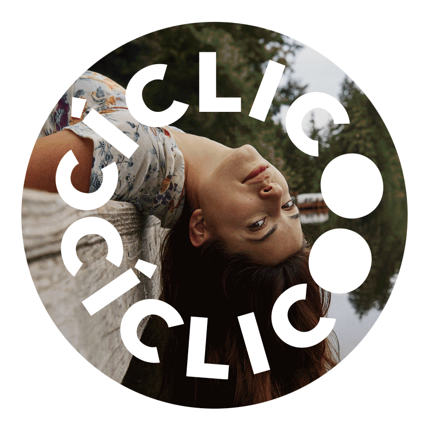 Pieza gráfica con logo rediseñado fotografía lifestyle de modelo ropa bogotana